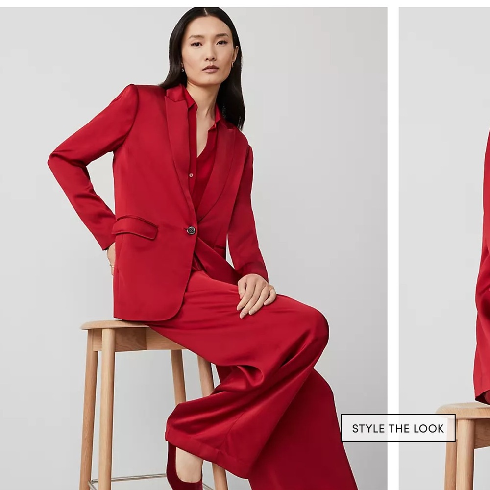 Ann Taylor red Satin Suit 00P
